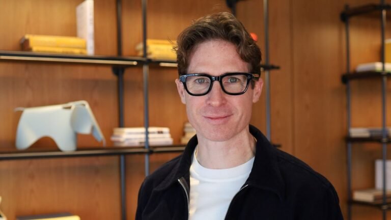 Google's Android XR: A New Era for Immersive Technology