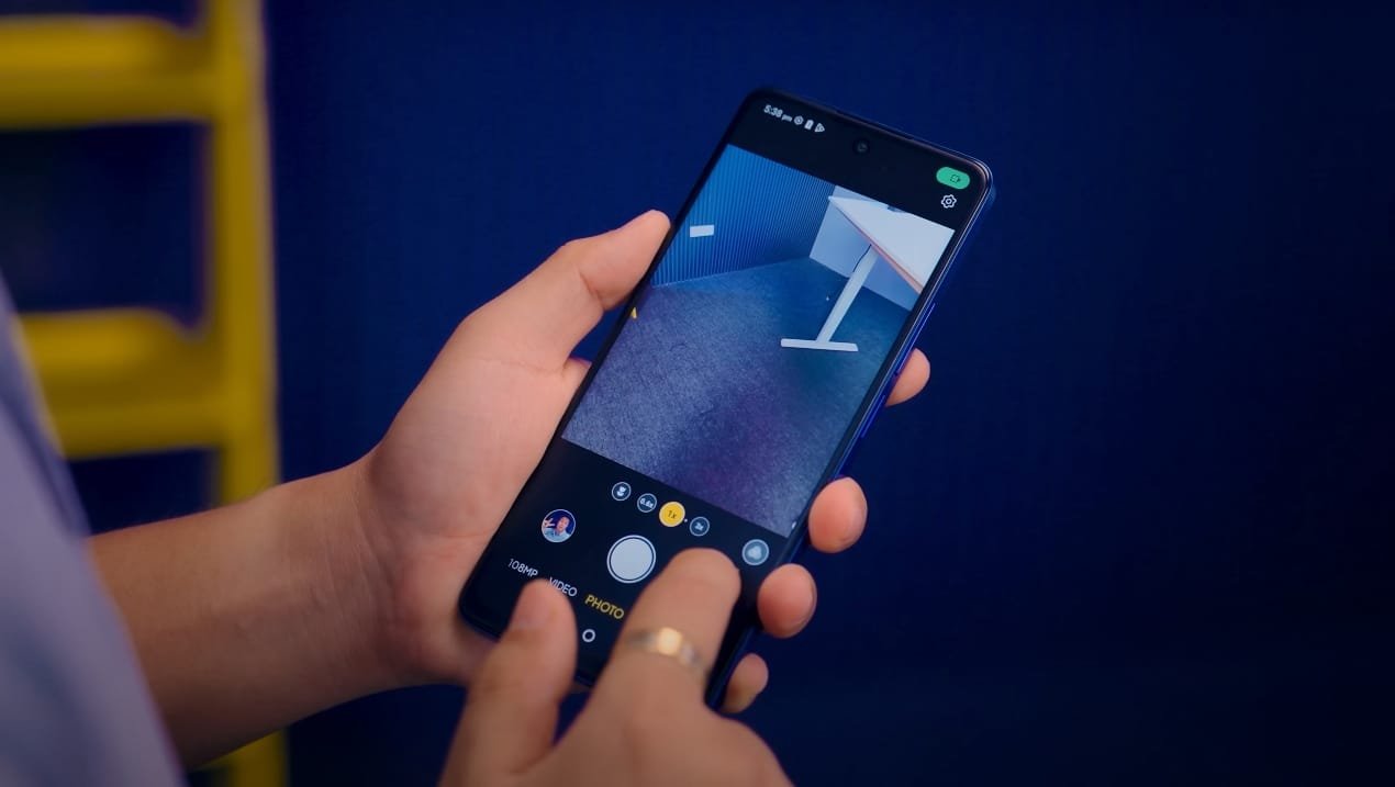 Alcatel V3 Ultra camera