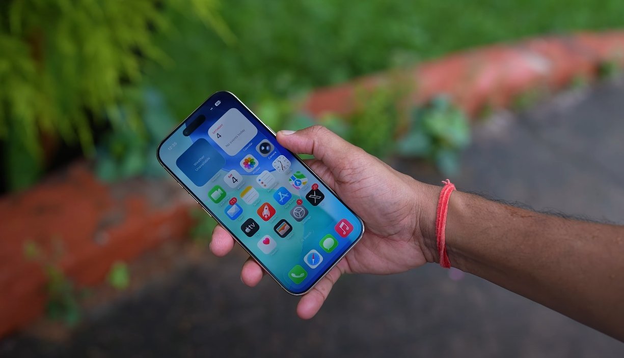 Apple iPhone Air vs iPhone 15