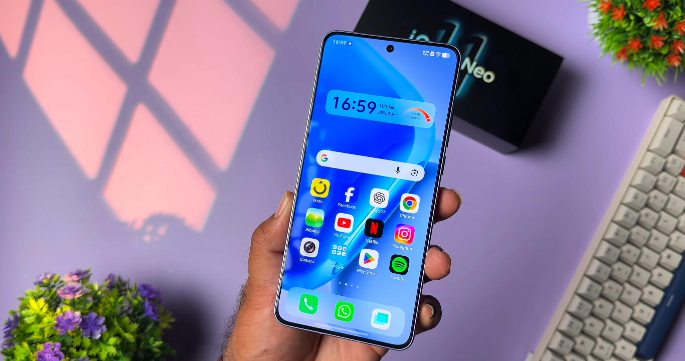 Australian tech blogs highlight iQOO Neo 11’s 144Hz 2K display refresh