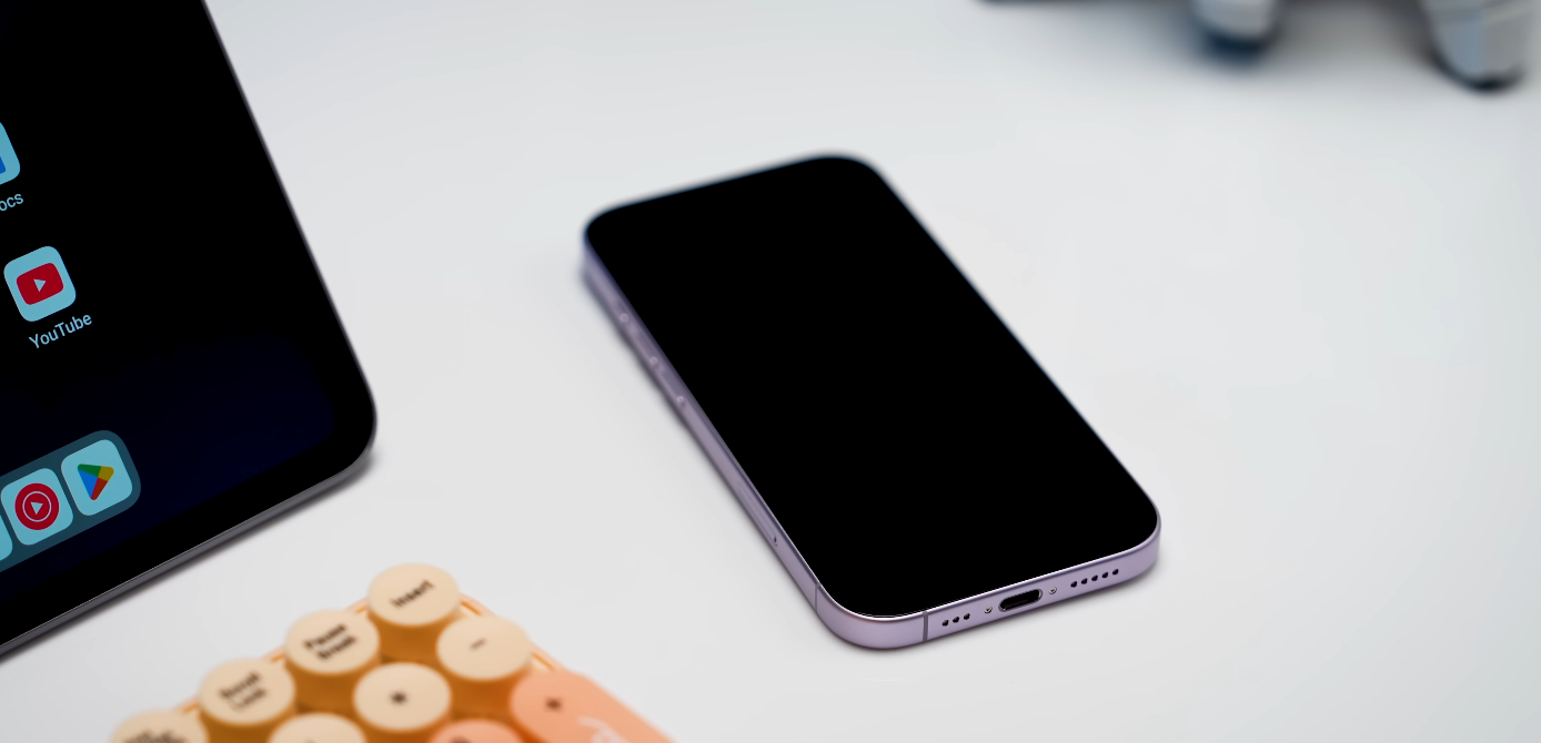 Biggest ever UK price drop on iPhone 17 announced