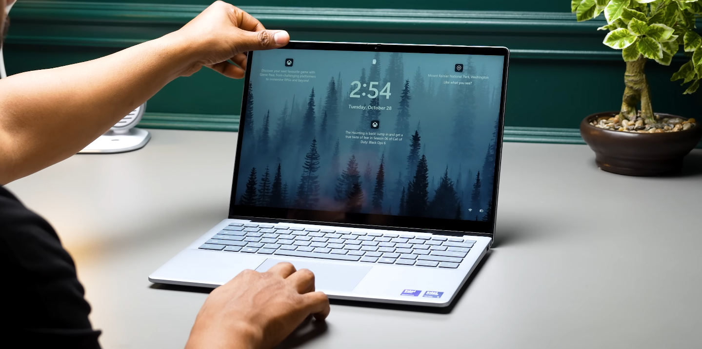 British reviewers discuss Dell 14 Plus 2 in 1’s premium design language