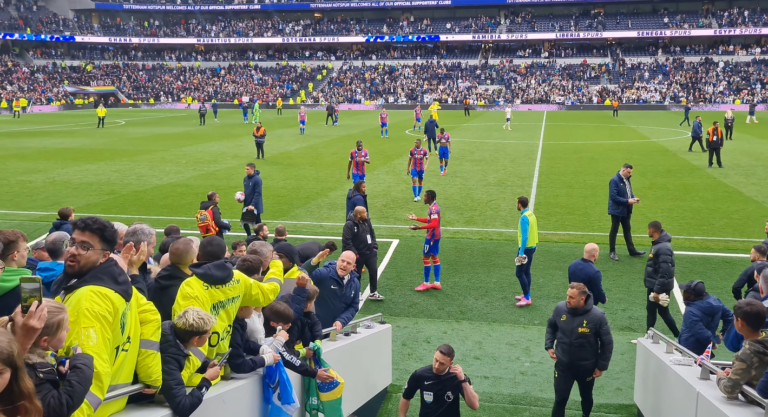 Can You Watch Tottenham vs Palace FREE on Mobile?