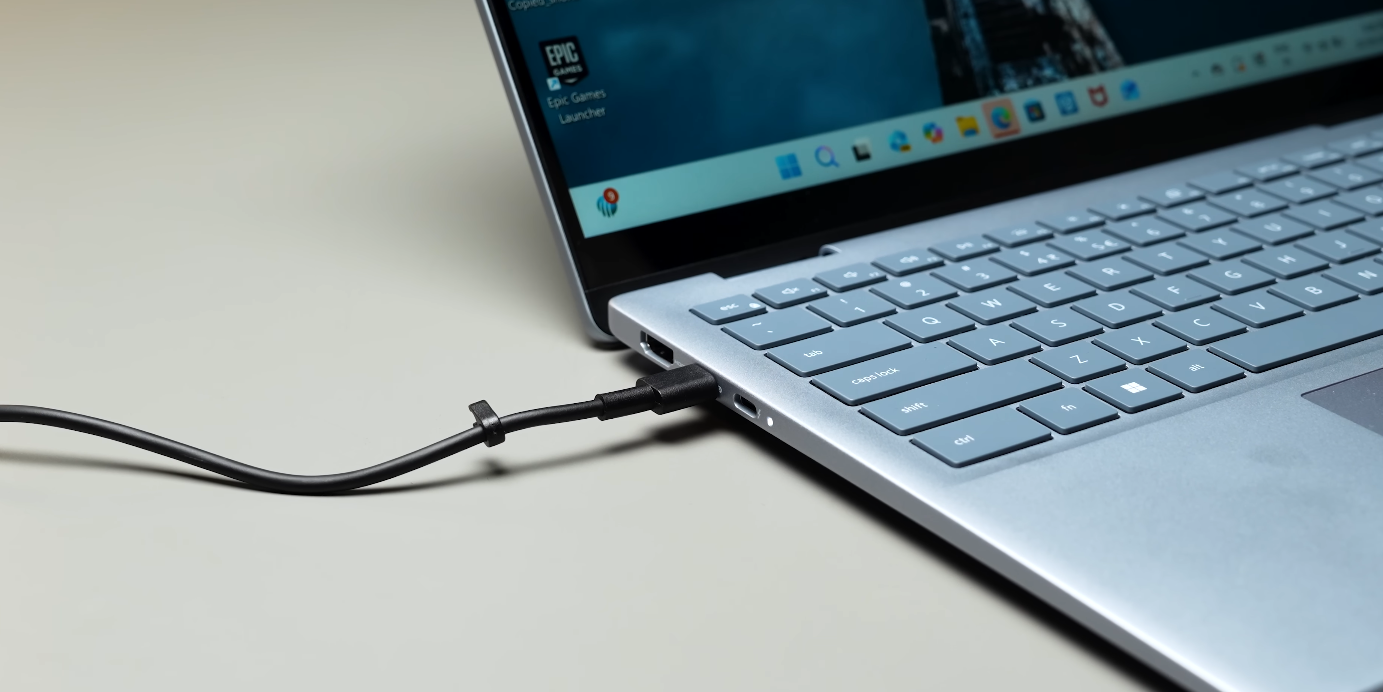 Canadian fans react positively to Dell 14 Plus 2 in 1’s modern keyboard design