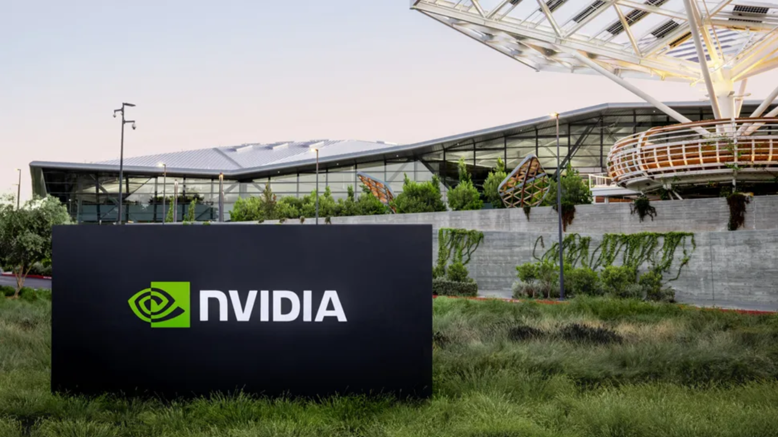 Nvidia's H200 Chip: A Glimmer of Hope for China Trade as Blackwell and Rubin Remain Restricted