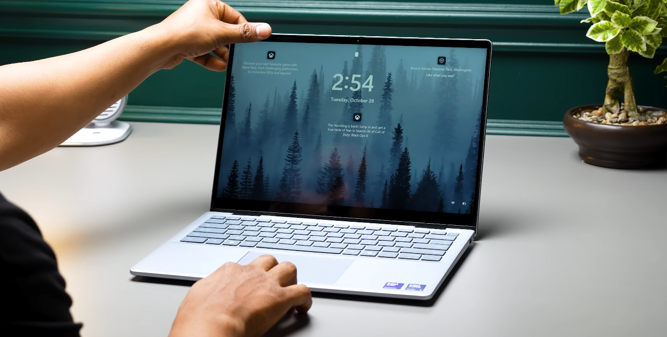 Dell 14 Plus 2 in 1 leaks show improved webcam for UK video calls