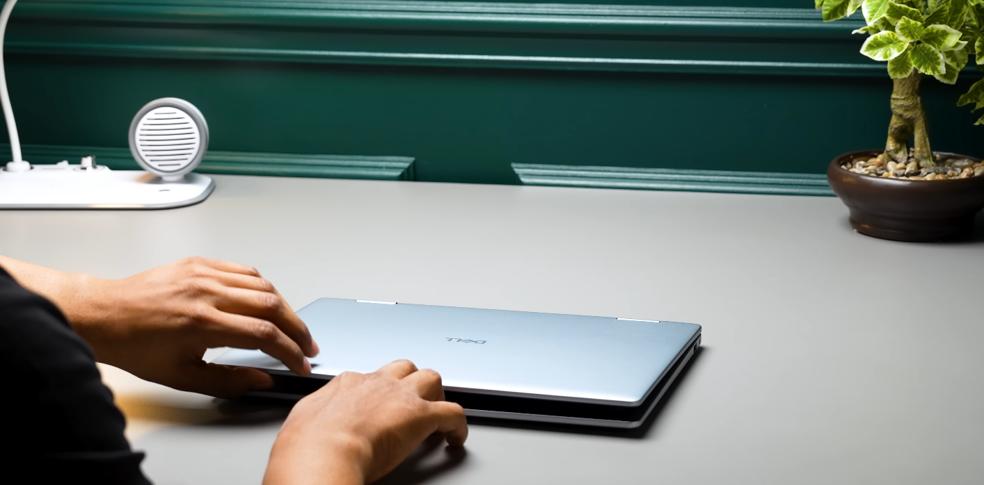 Dell 14 Plus 2 in 1 may debut in the UK by early 2025