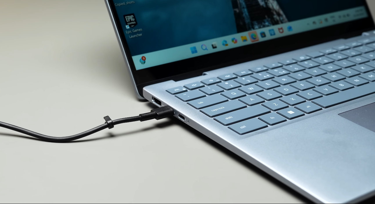 Dell 14 Plus 2 in 1 may ship with 16GB RAM and 1TB SSD in the UK