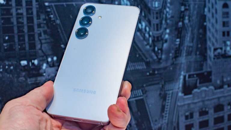 The Samsung Galaxy S26 Could Finally Embrace MagSafe-Style Magnets: 8 Accessories We Expect