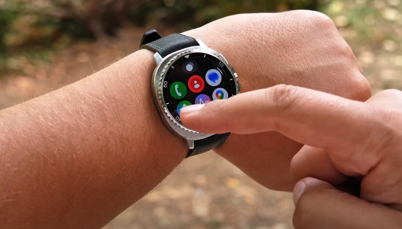 First Day of Samsung Galaxy Watch8 Classic Sales Reported