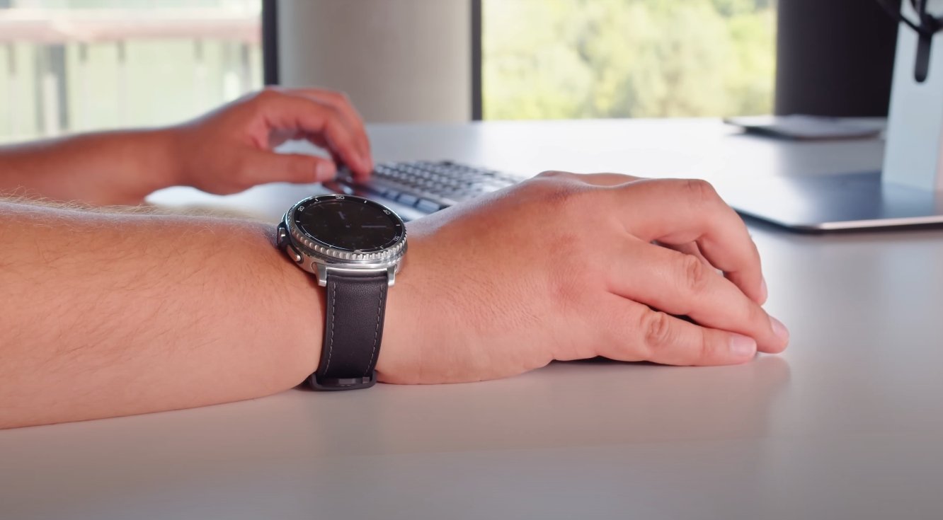 First Samsung Galaxy Watch8 Classic Hands-On in USA Goes Viral