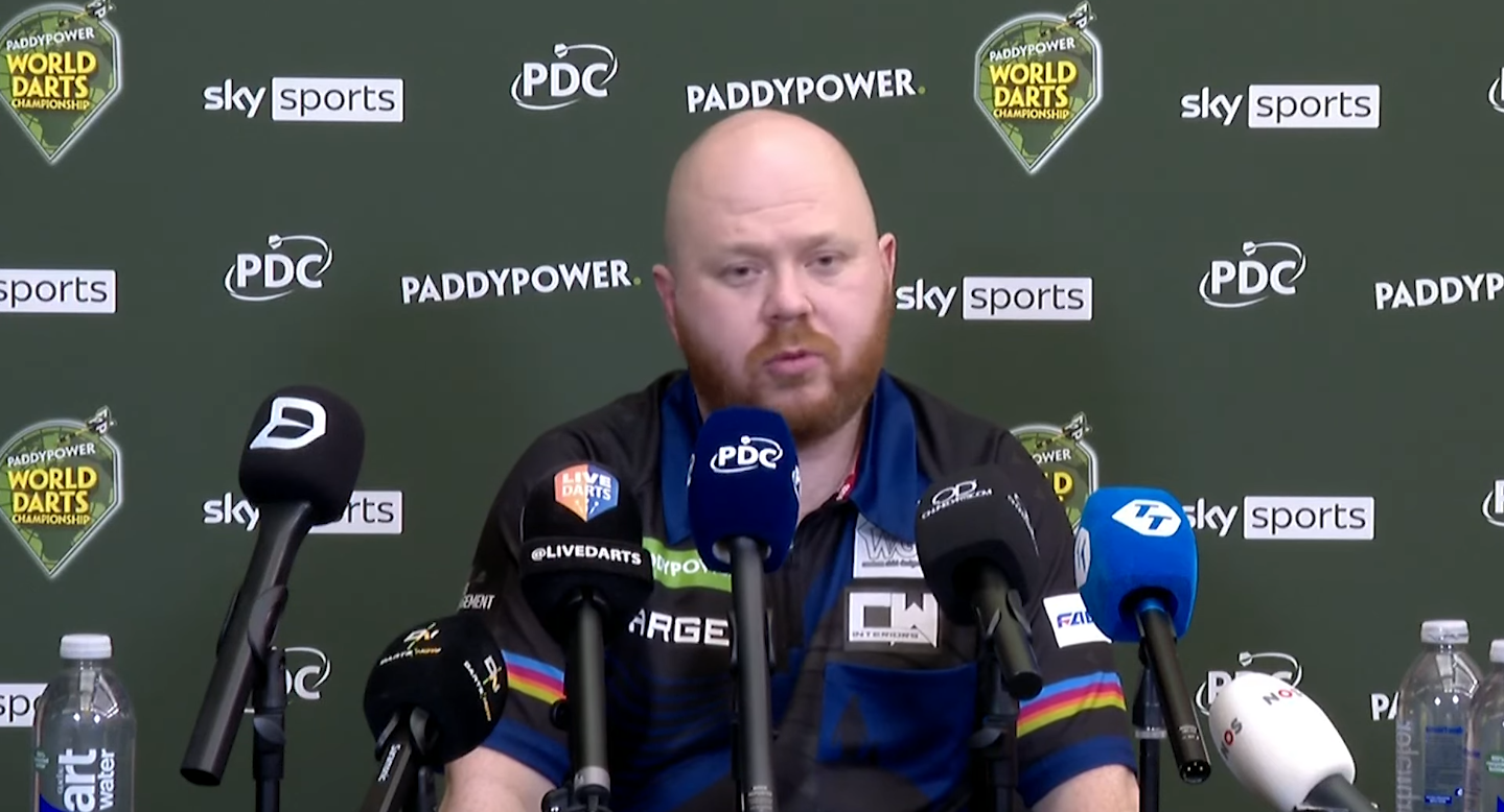 From qualifier to headline act, Justin Hood steals the spotlight