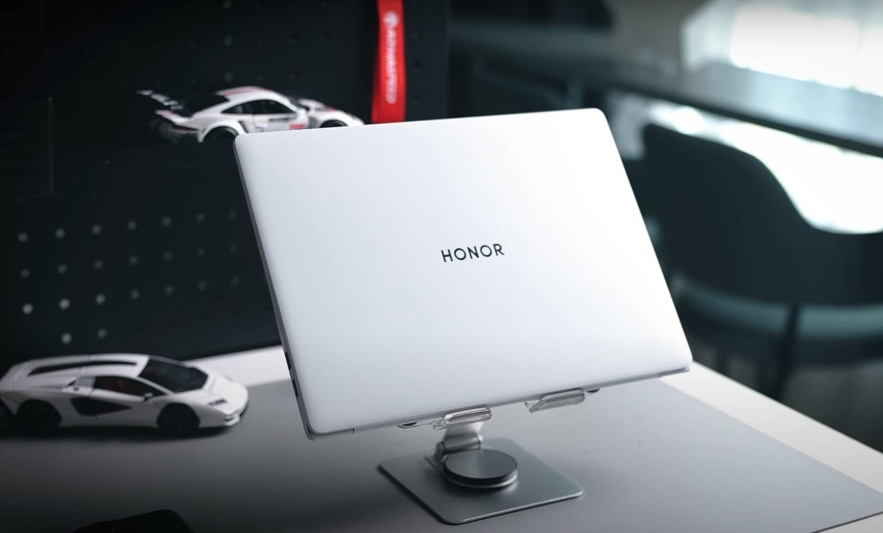 HONOR MagicBook Pro 14 Review