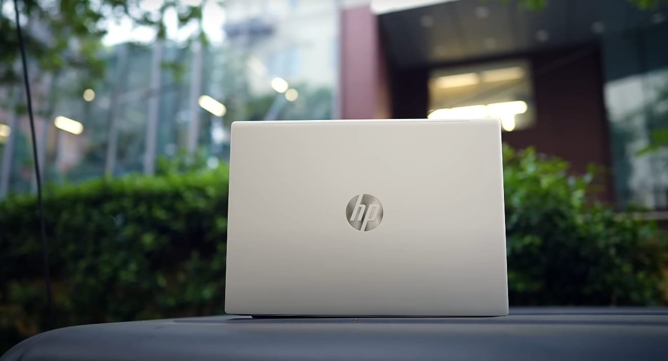HP OmniBook 5 Next Gen AI UK Price and Specifications Insight