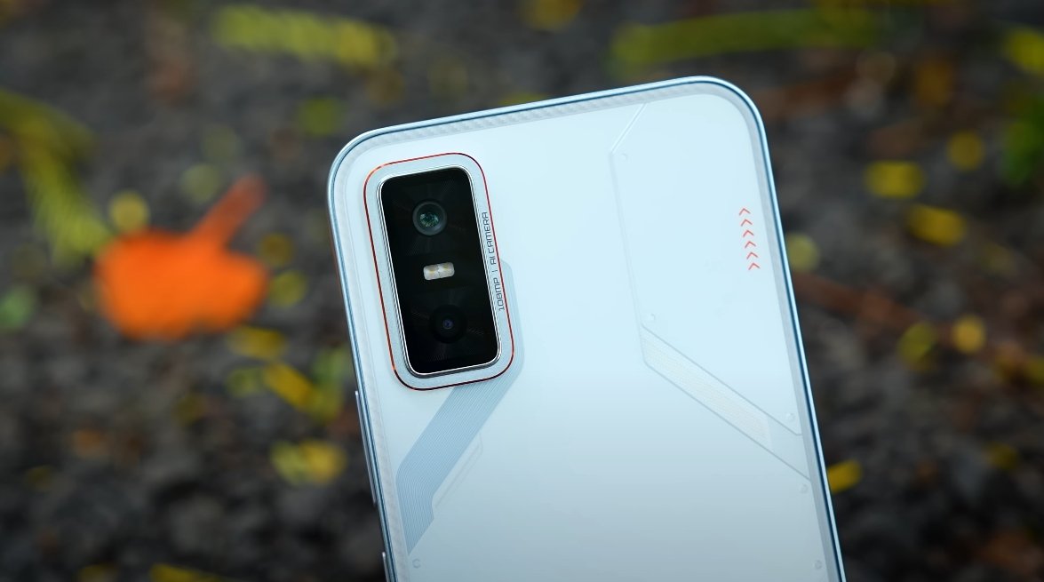 Infinix GT 30 Pro back look