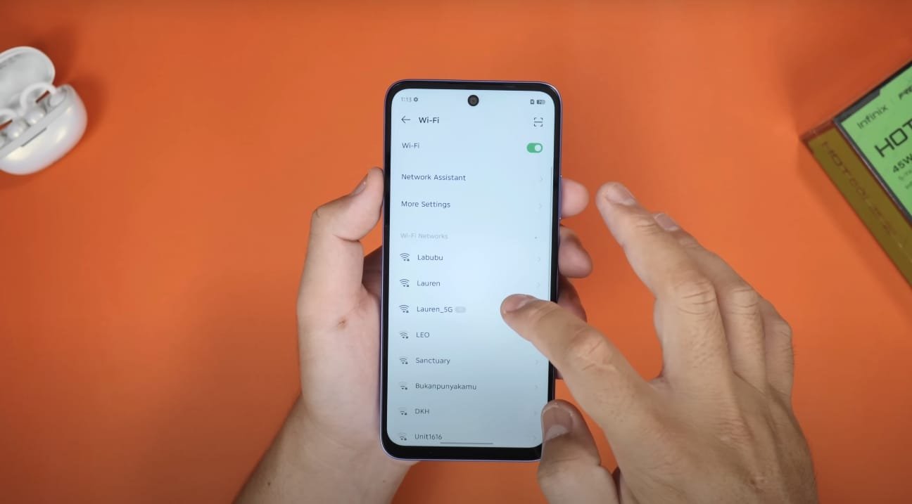 Infinix Hot 60i 5G screen In Canada