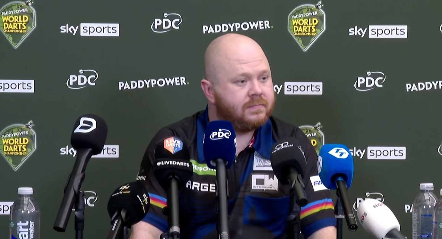 Justin Hood stuns the darts world with a historic finishing display