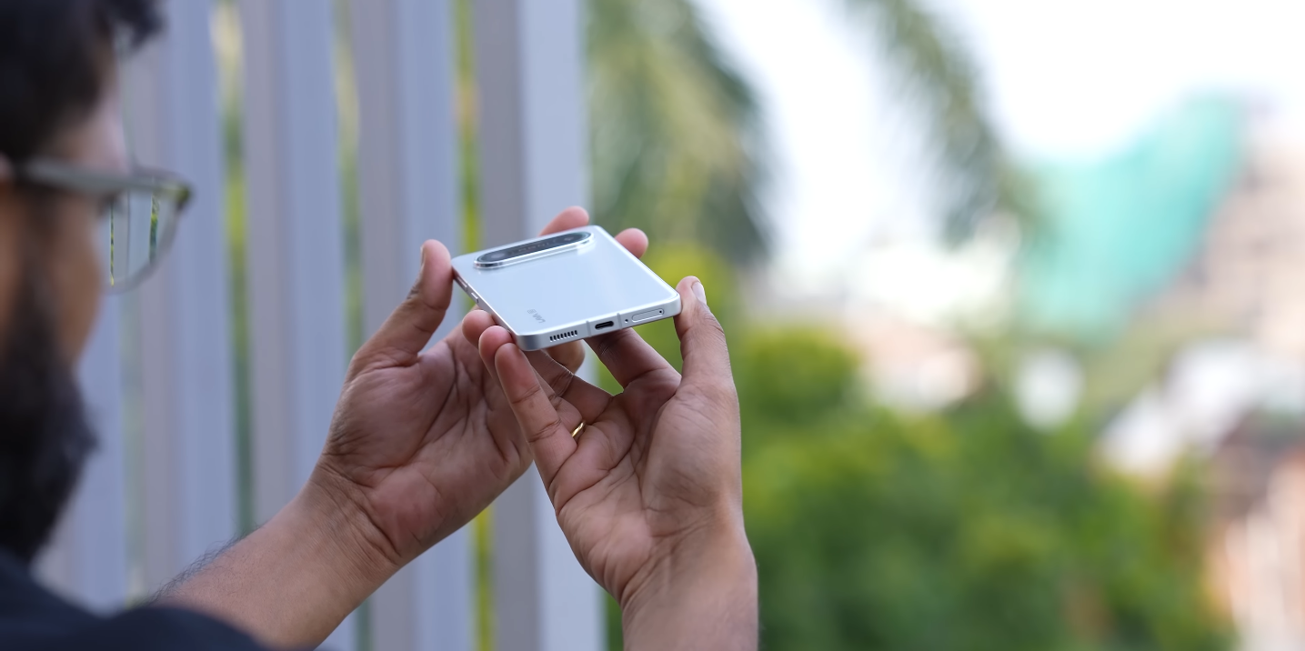 LAVA Agni 4 might attract UK buyers wanting simple and stable UI