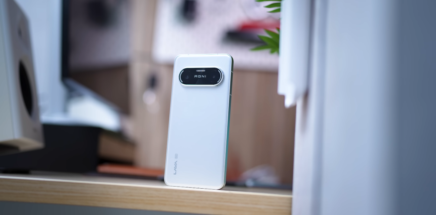 LAVA Agni 4 vs Samsung A series budget battle