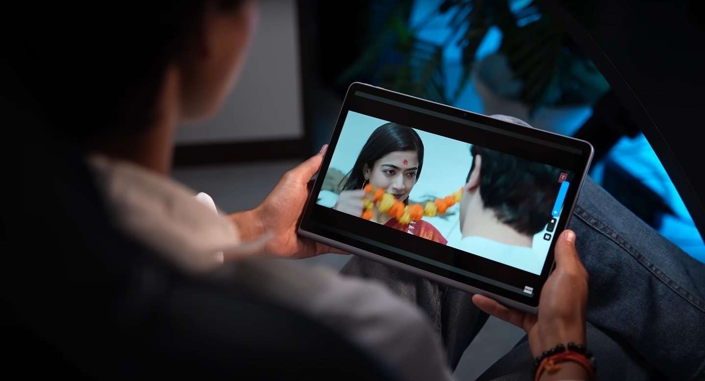 Lenovo Yoga Tab Plus Display Quality