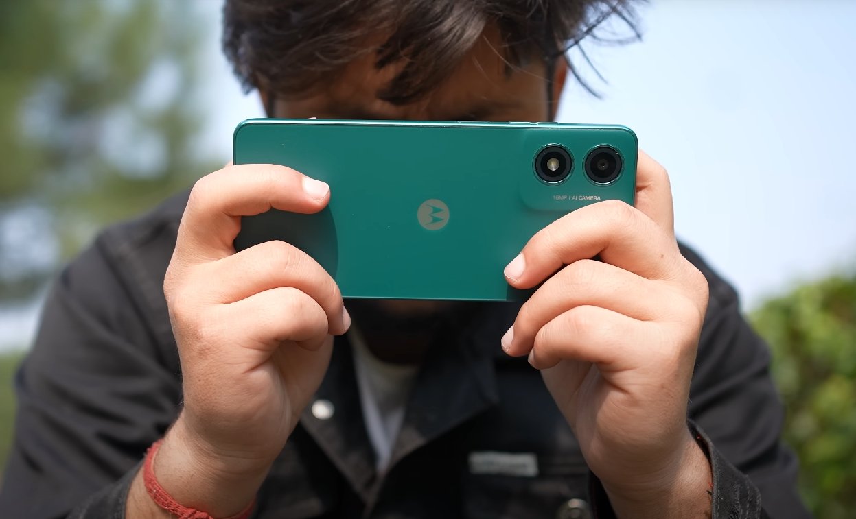 Moto G06 Power battery life claims for USA users