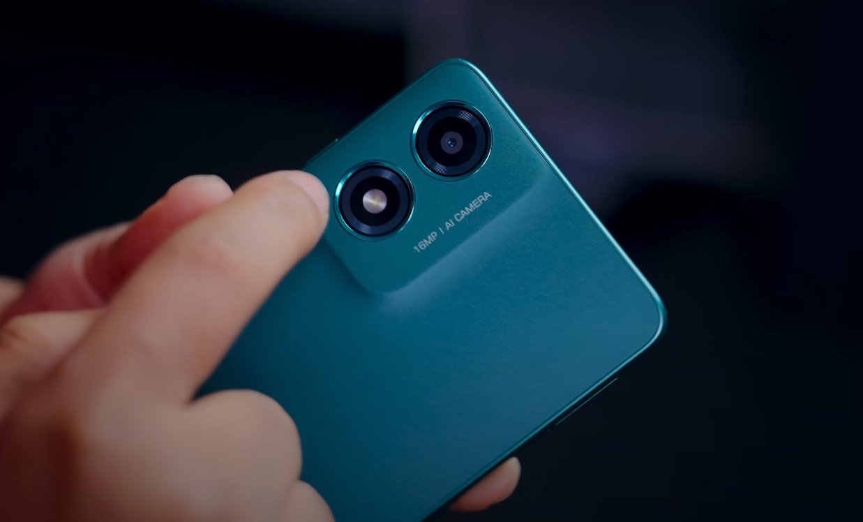 Moto G06 Power camera low light
