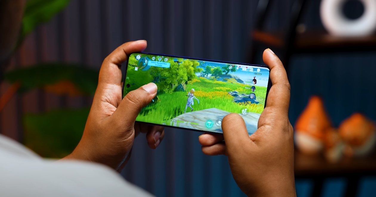 Motorola Edge 70 gaming test and heat management review