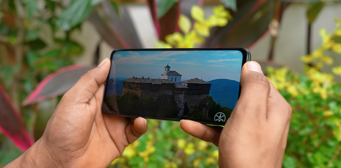 Motorola adds new display technology to Moto G67 Power