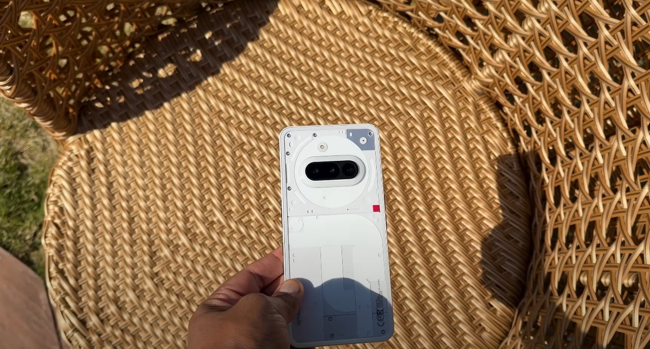 Nothing Phone 3A Lite display panel and resolution test