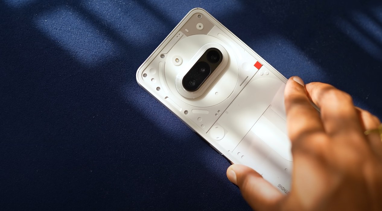 Nothing Phone 3A Lite vs Poco F6 feature difference