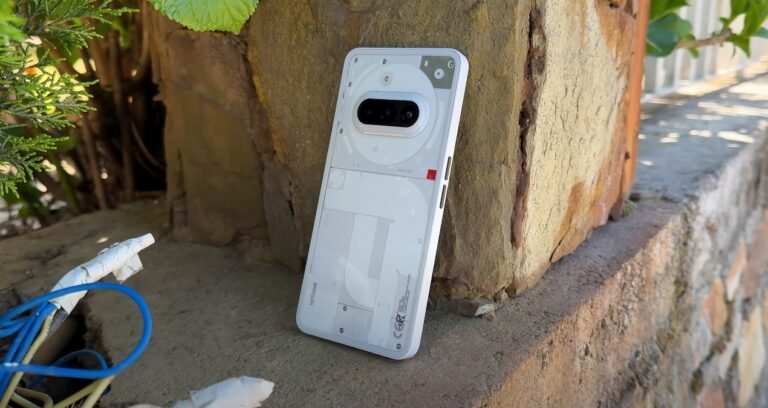 Nothing Phone 3A Lite vs iPhone 14 base model review