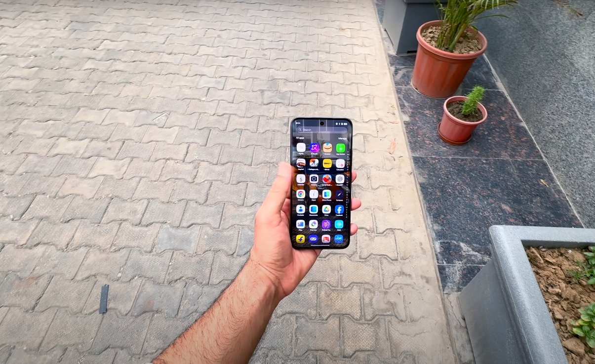 OPPO F29 Pro Looks Simple
