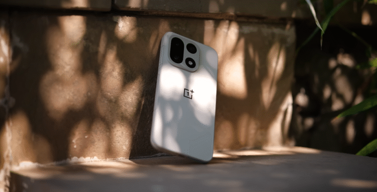 OnePlus 15 user complaints day-one what’s being mentioned already