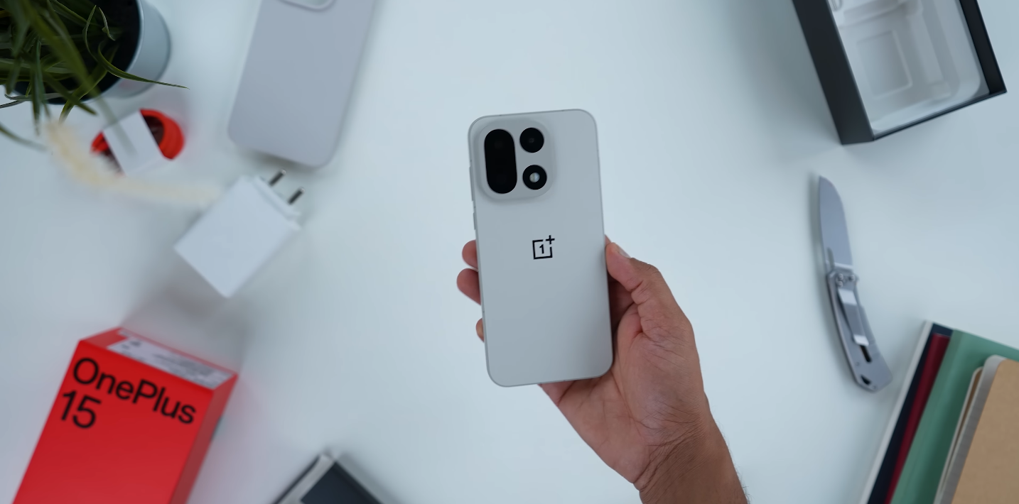 OnePlus 15 vs Google Pixel 9 Pro — AI features vs raw performance