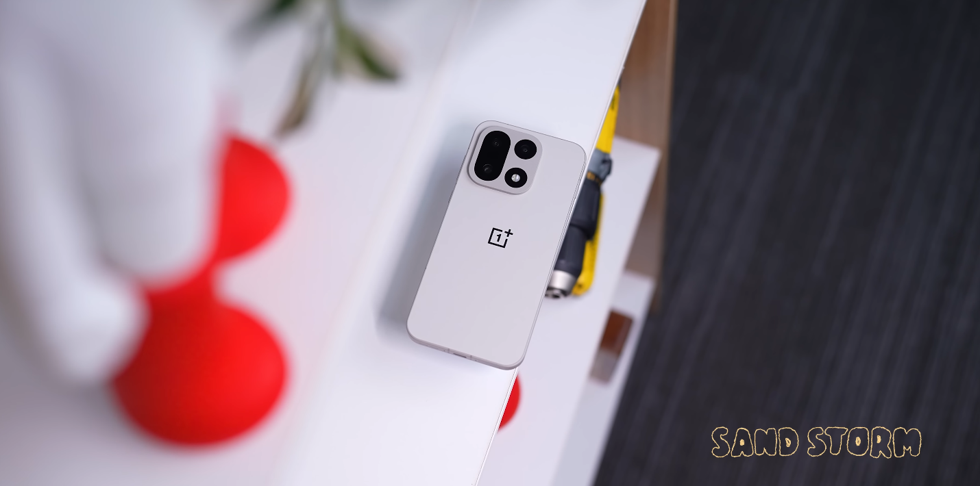 OnePlus 15 vs Samsung S25 FE — value comparison for UK users