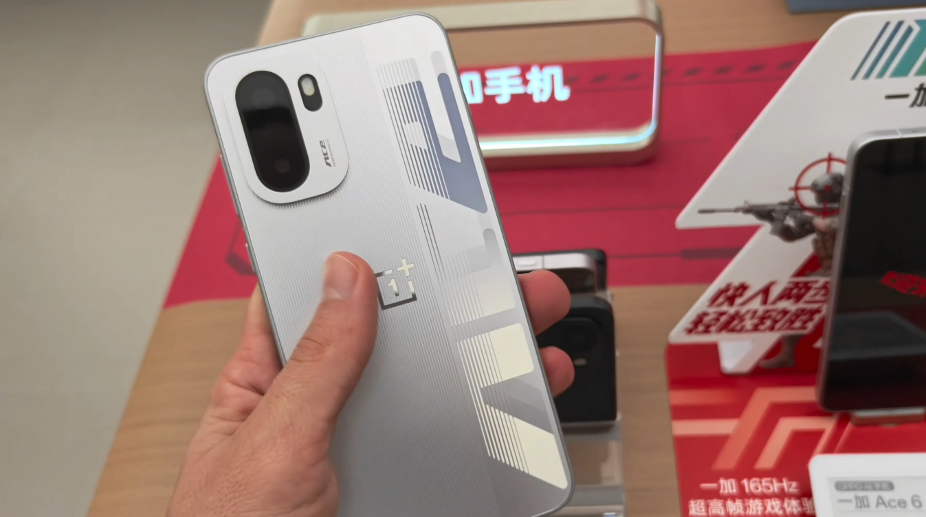 OnePlus Ace 6 may challenge Galaxy S24 in the American market