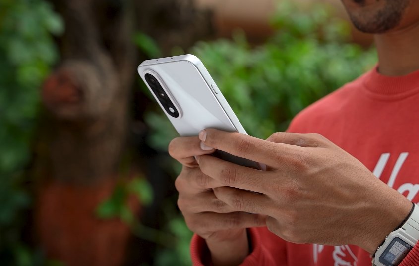 OnePlus Nord 5 Display Quality in Outdoor Use