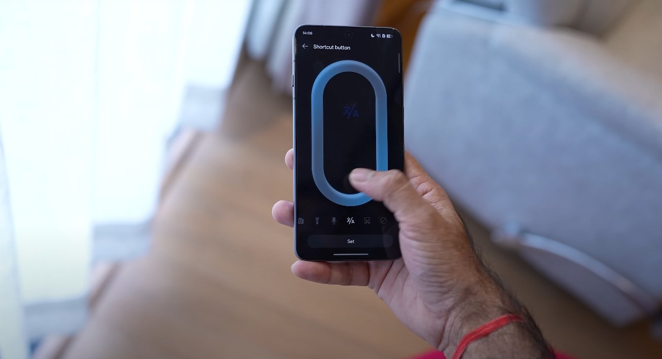 Oppo Find X8 Ultra display protection and glass details