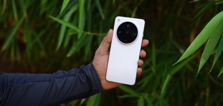 Oppo Find X8 Ultra vs Vivo X300 FE design comparison