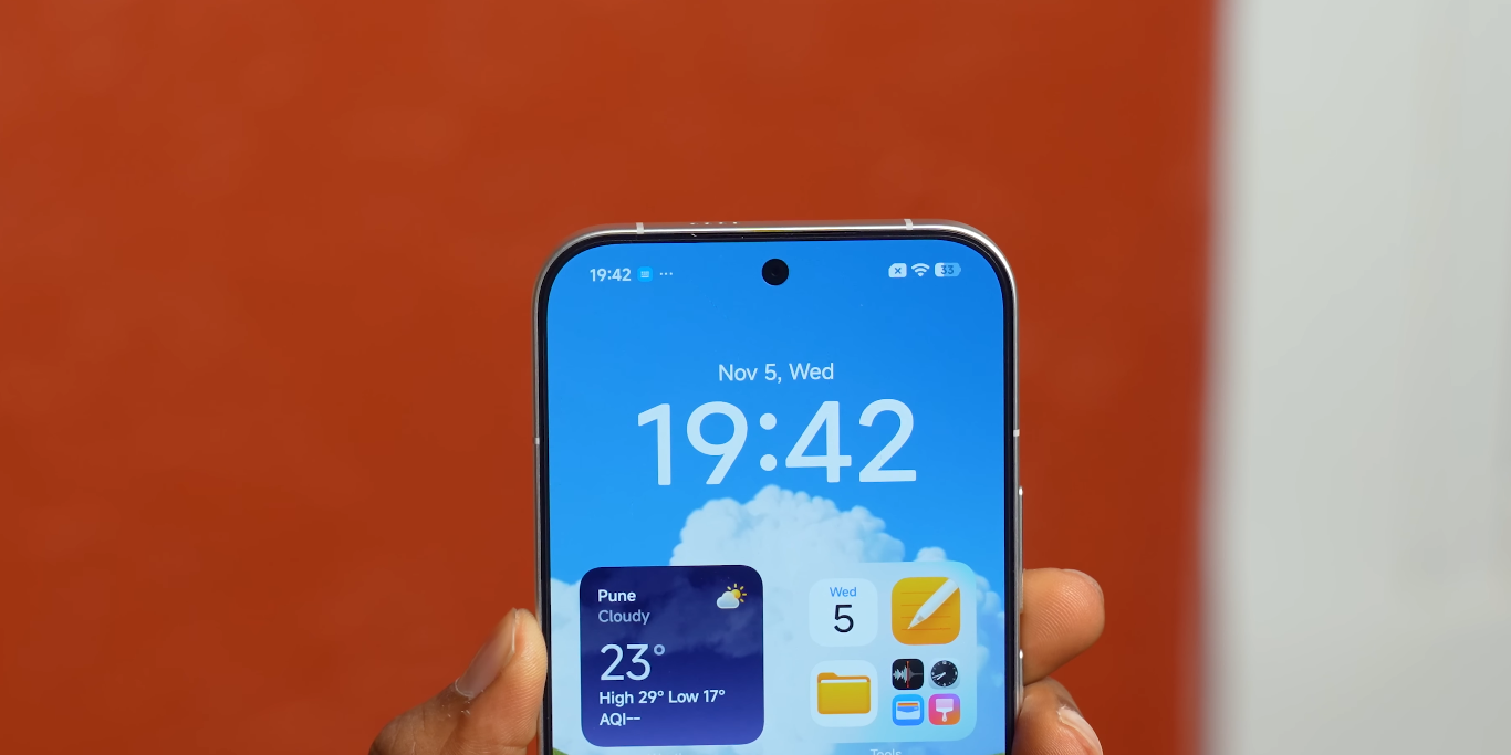 POCO F8 Pro screen quality vs OLED rivals colour accuracy & brightness