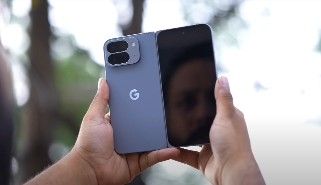 Pixel 10 Pro Fold MagSafe-Style Accessories Support