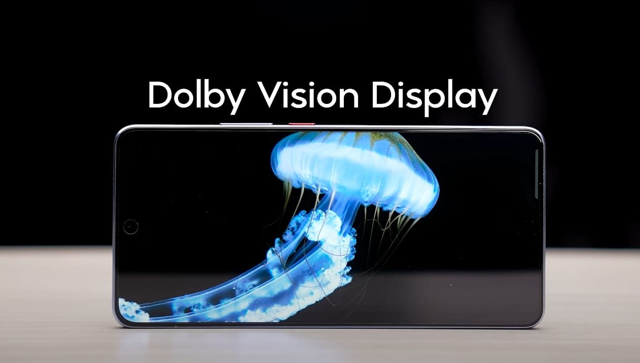 Realme GT 7 dolby vision display