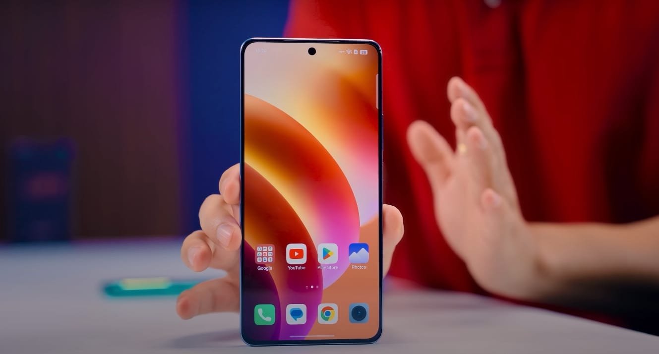 Realme GT 7T 5G UK Variant front photo