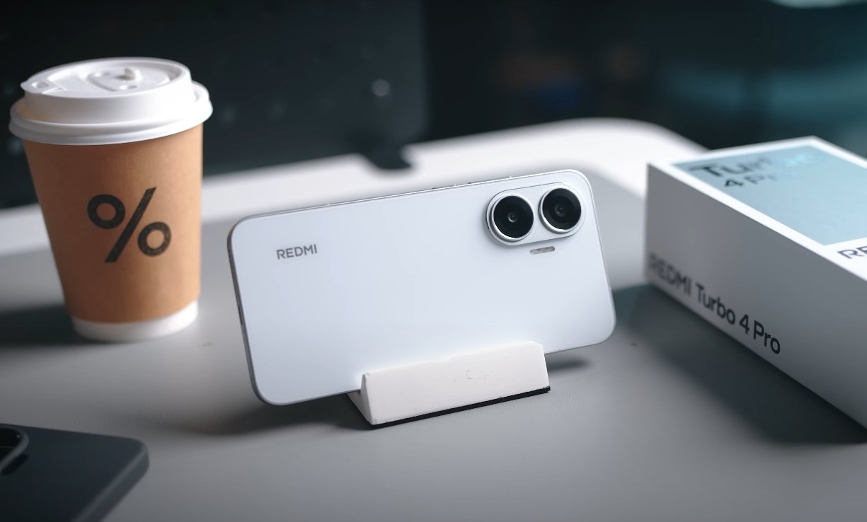 Redmi Turbo 4 Pro Camera back look