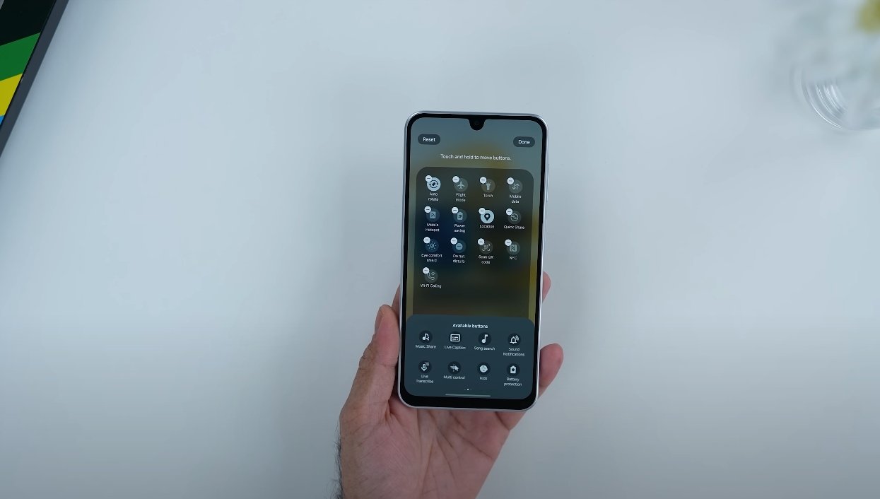 Samsung Galaxy M17 5G vs Galaxy F17 5G price difference