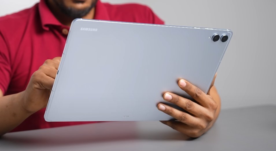 Samsung Galaxy Tab S11 Ultra face unlock accuracy check