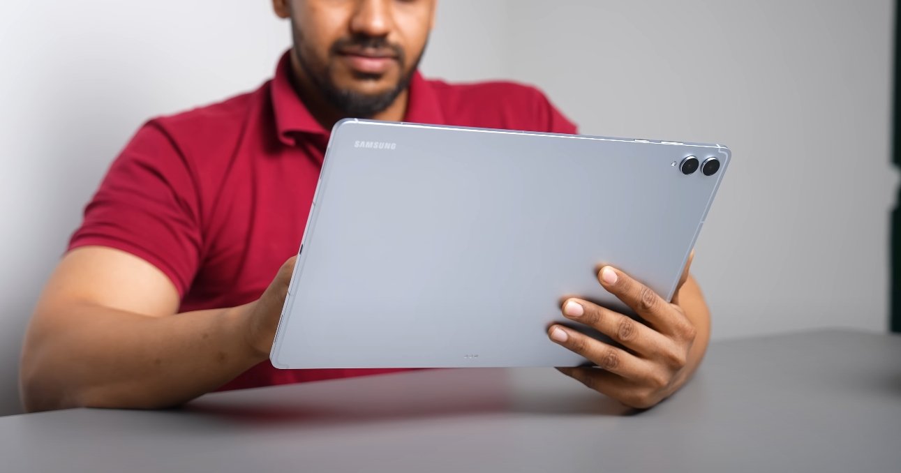 Samsung Galaxy Tab S11 Ultra real world multitasking test