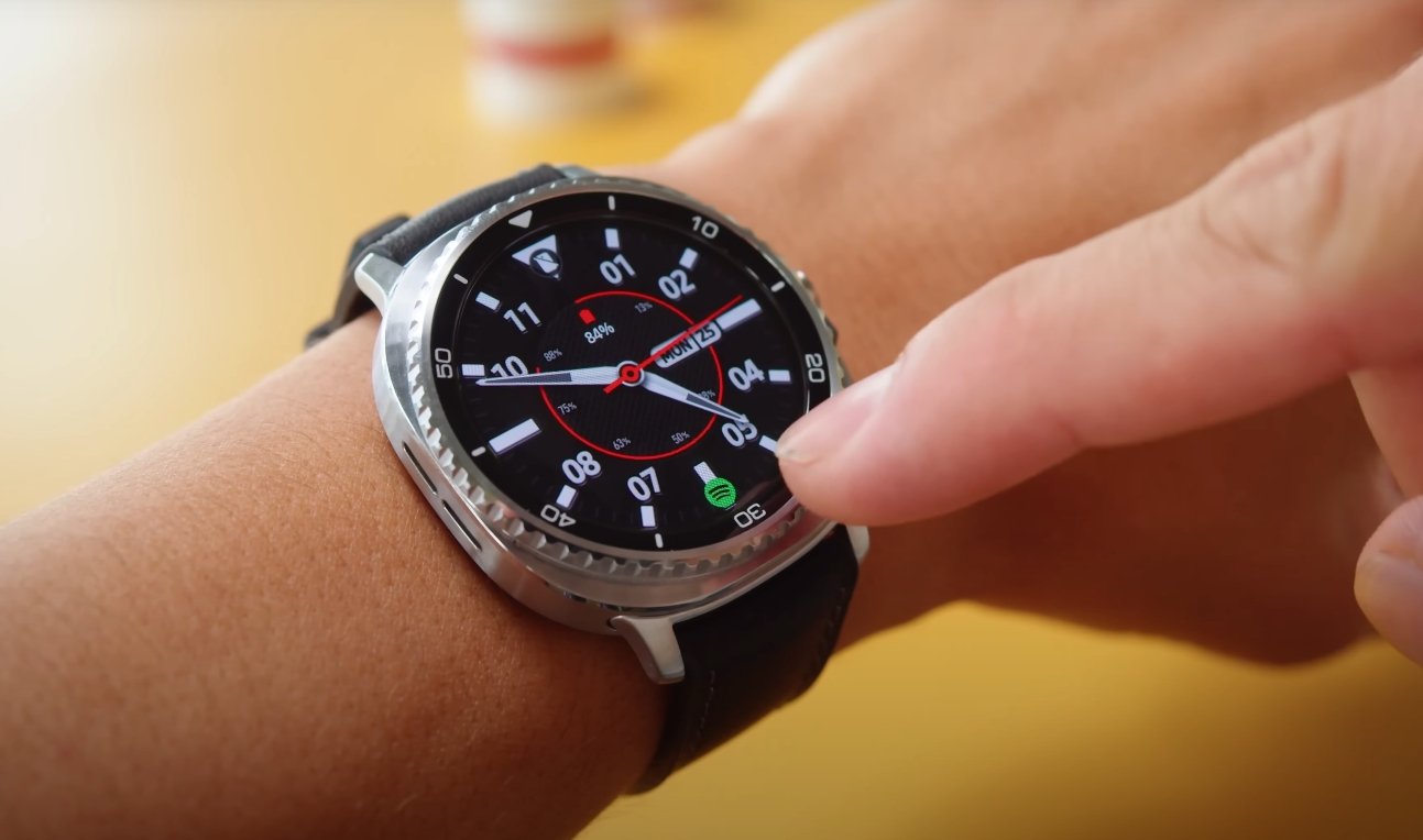 Should USA Buyers Purchase Samsung Galaxy Watch8 Classic Now?