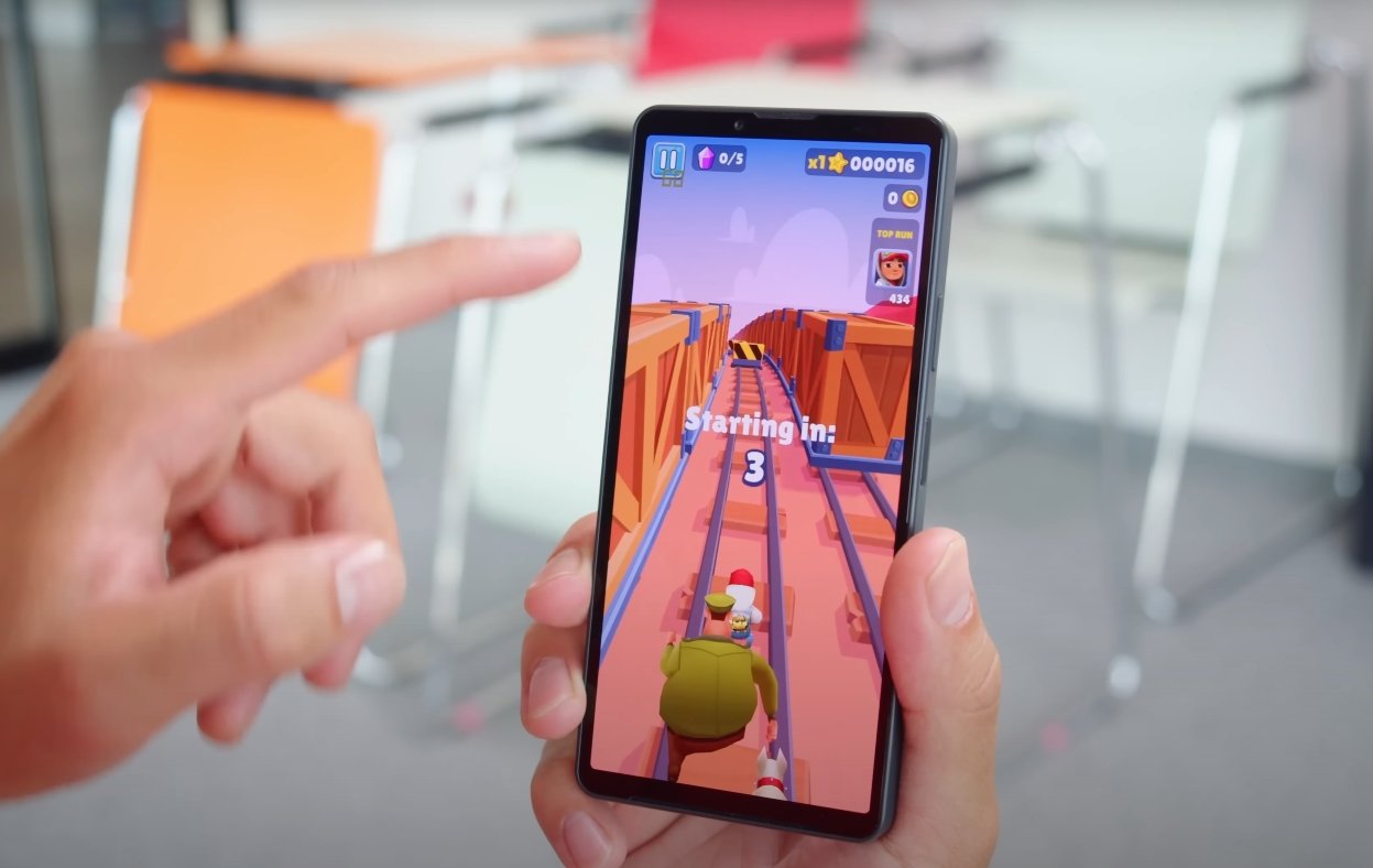 Sony Xperia 10 VII screen