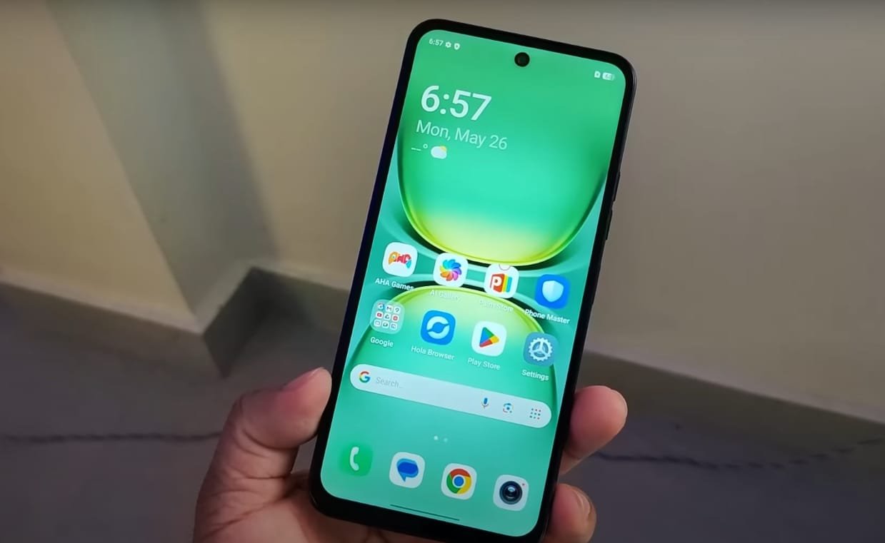 Tecno Spark Go 2 Smartphone screen 
